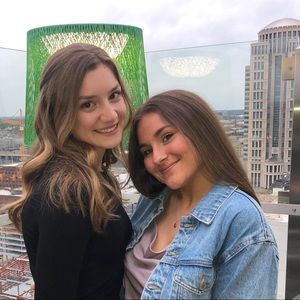 Meet your Posher, Alex